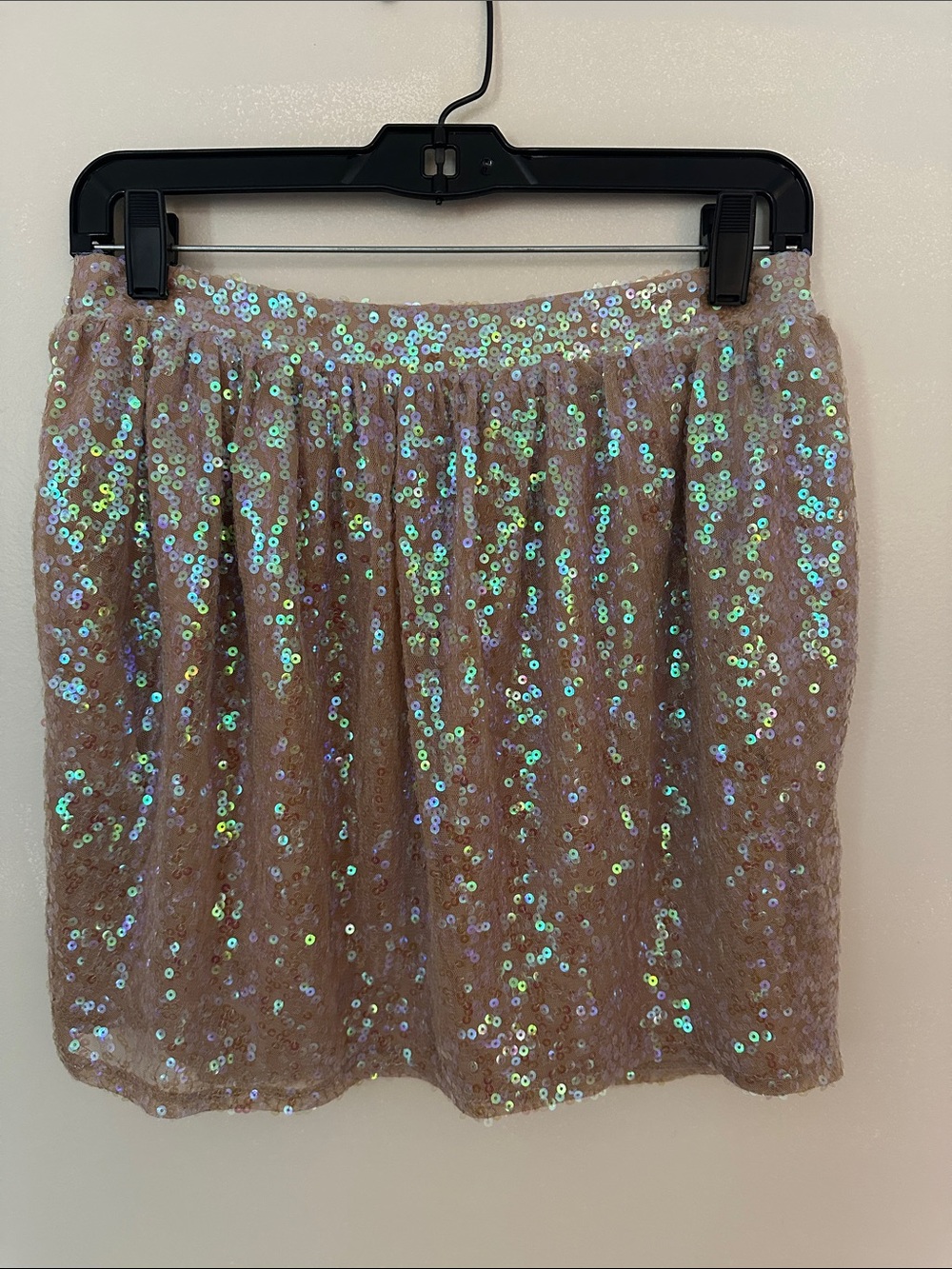 BCBGeneration Iridescent Sequin Mini Skirt in Champagne